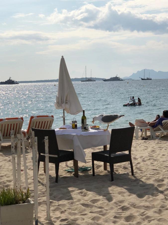 Front Sea Luxury *