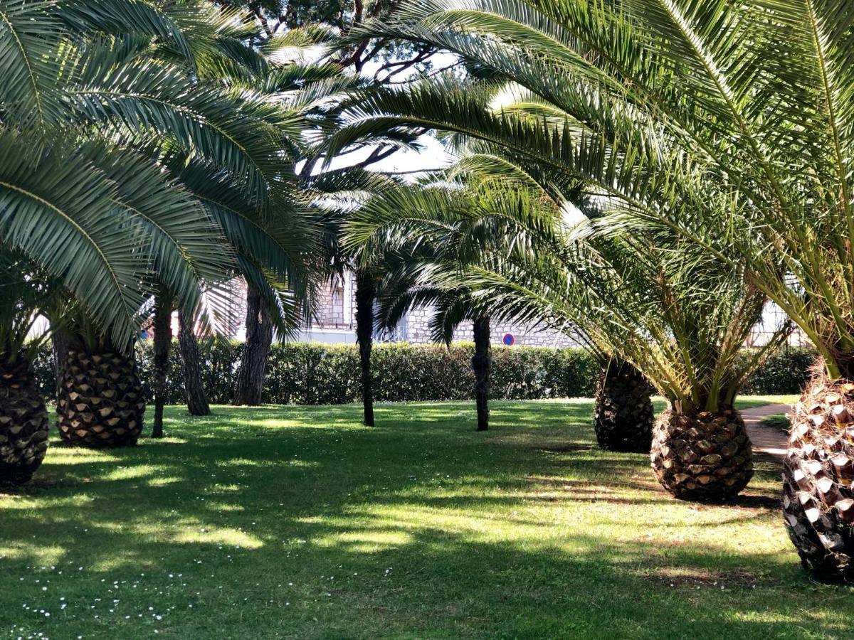 Apartment Front Sea Luxury Cagnes-sur-Mer