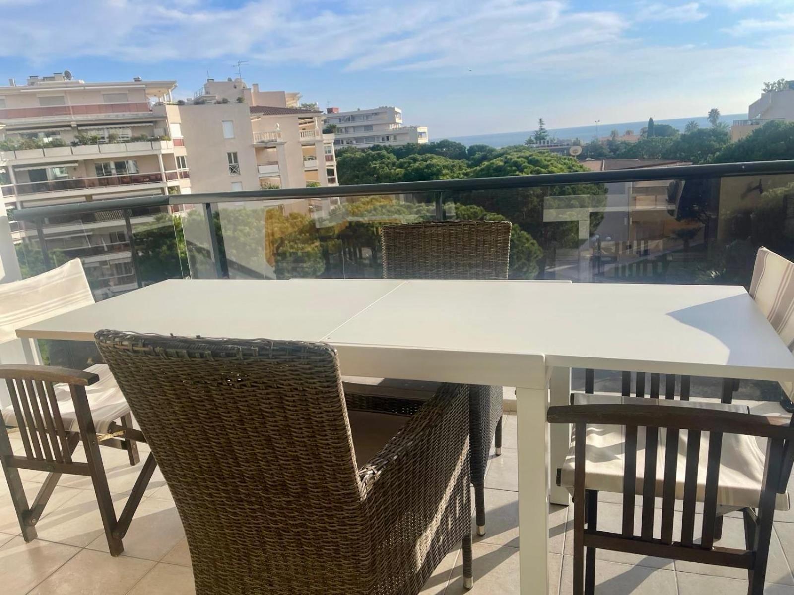 Appartement Front Sea Luxury
