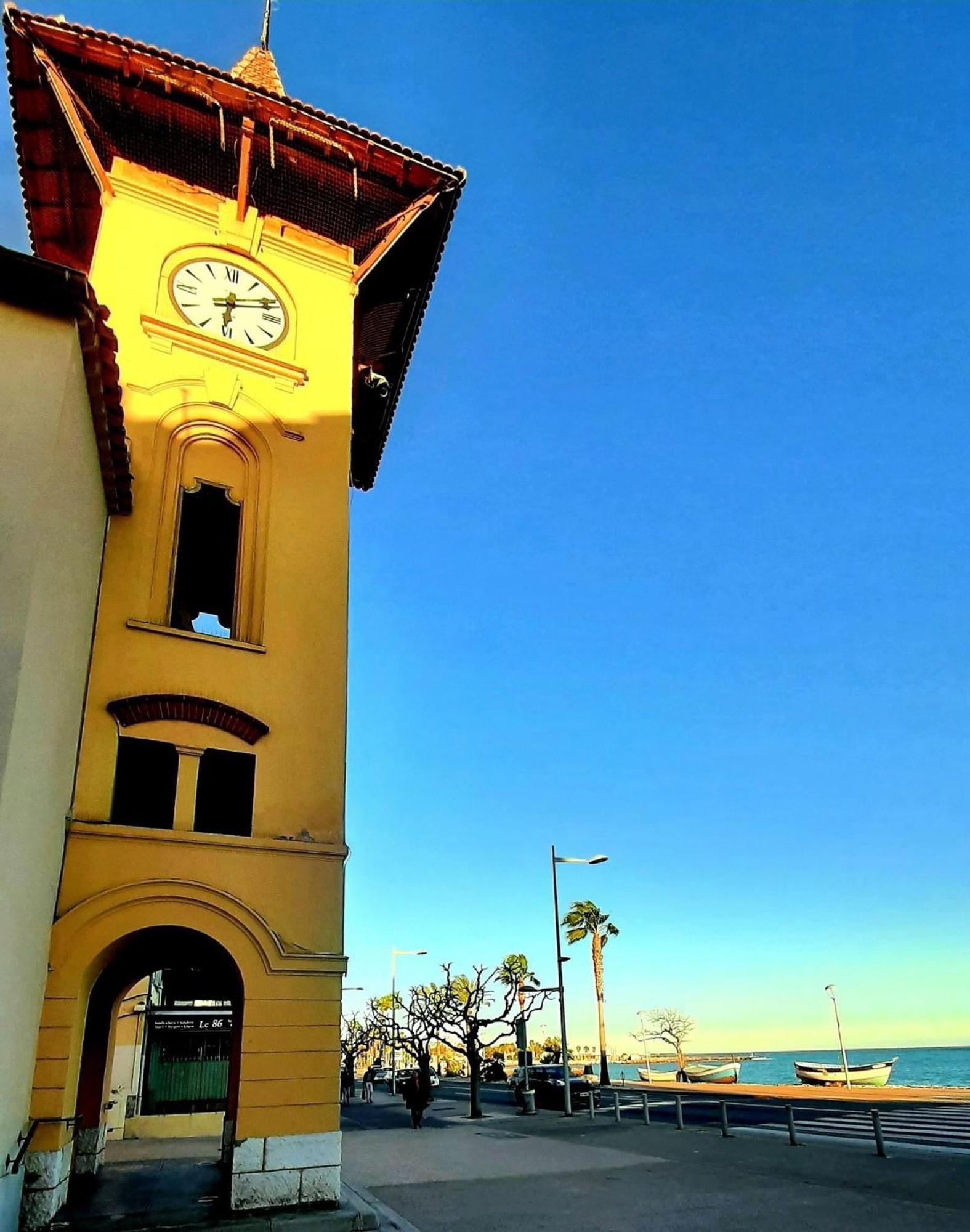 Apartment Front Sea Luxury Cagnes-sur-Mer